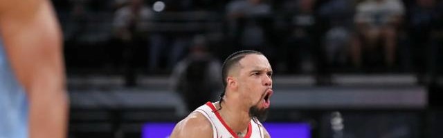 开云体育官网-别人眼中的恶汉，火箭蹿升的守护神：狄龙命运反转