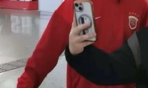 博主：安永佳、岳鑫、张源、卢永涛、刘祝润跟随海港前往迪拜冬训